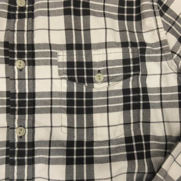 BROOKS BROTHERS FLANNEL REGULAR FIT RED FLEECE 100% COTTON SHIRT Sz MEDIUM, M - Picture 3 of 4